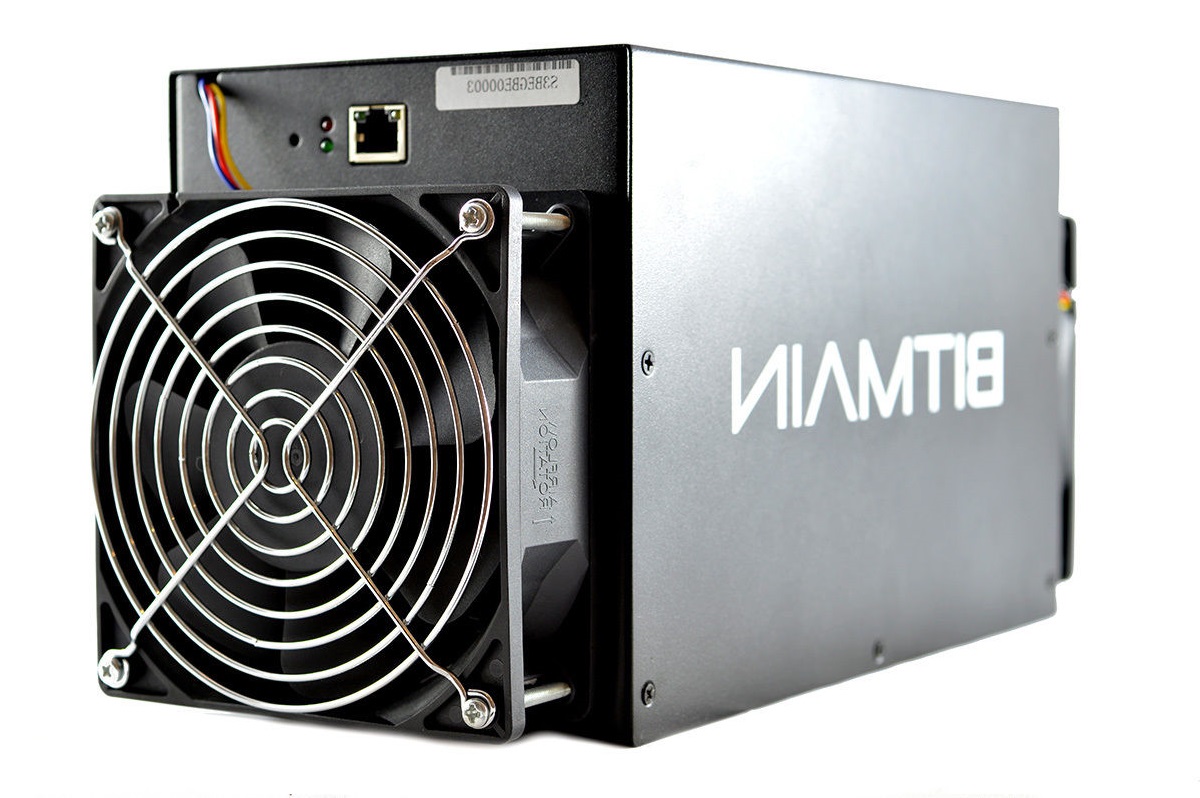 Antminer ks3. ASIC s3. ASIC майнер. ASIC для добычи биткойна.